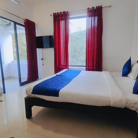 Lumino Karthika Hotel มุนนาร์ ภายนอก รูปภาพ
