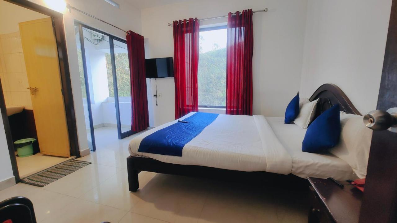 Lumino Karthika Hotel มุนนาร์ ภายนอก รูปภาพ