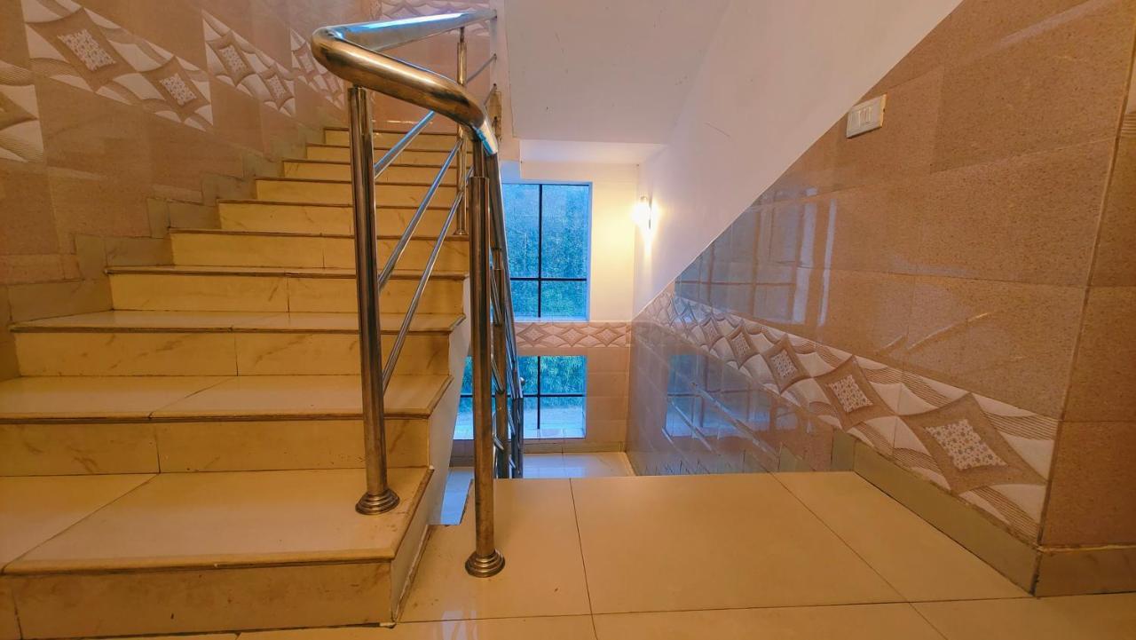 Lumino Karthika Hotel มุนนาร์ ภายนอก รูปภาพ