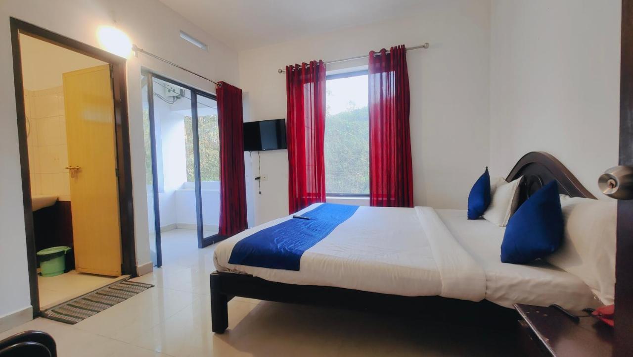 Lumino Karthika Hotel มุนนาร์ ภายนอก รูปภาพ
